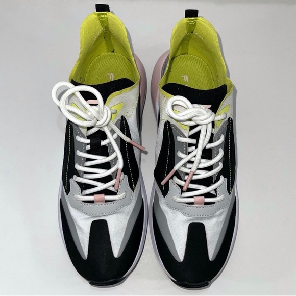 Pre-Owned Fabletics Echo Performance Colorful Sneakers Light Weight Shoes Sz 7.5 - Picture 2 of 7